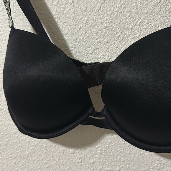Victoria Secret Push Up Bra - Picture 4 of 9
